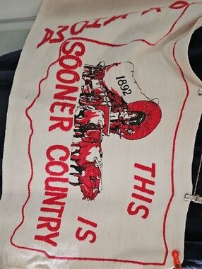 Vintage 'Sooner Country' Red and White Throw Rug 42" X 24"